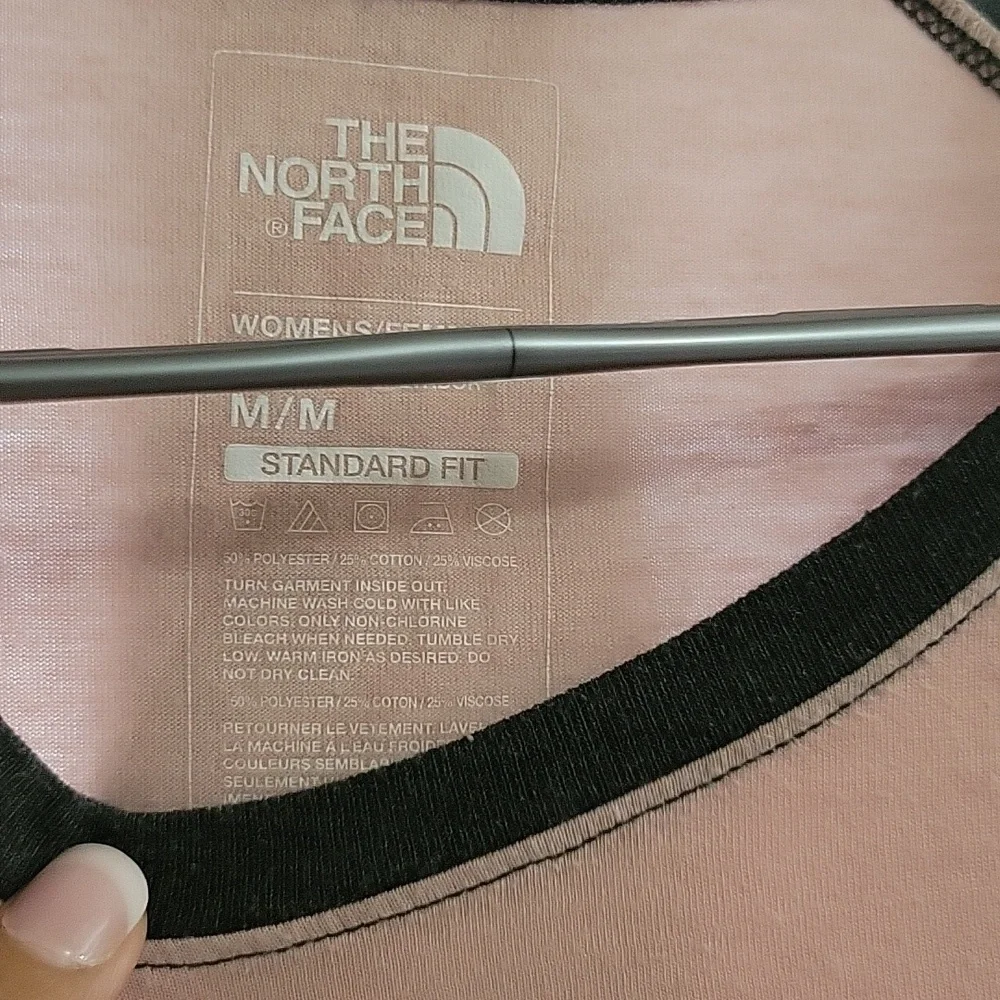 The North Face tee - Picture 2 of 3